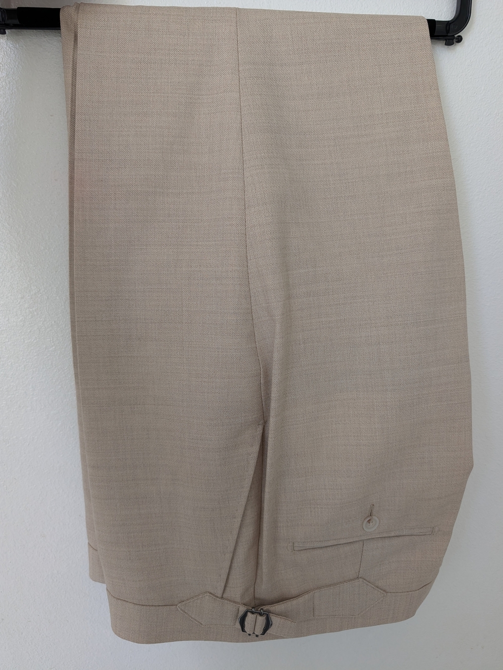NWOT Suitsupply Custom Sand Trousers | 32W x 28L | 4-Ply Traveller Wool